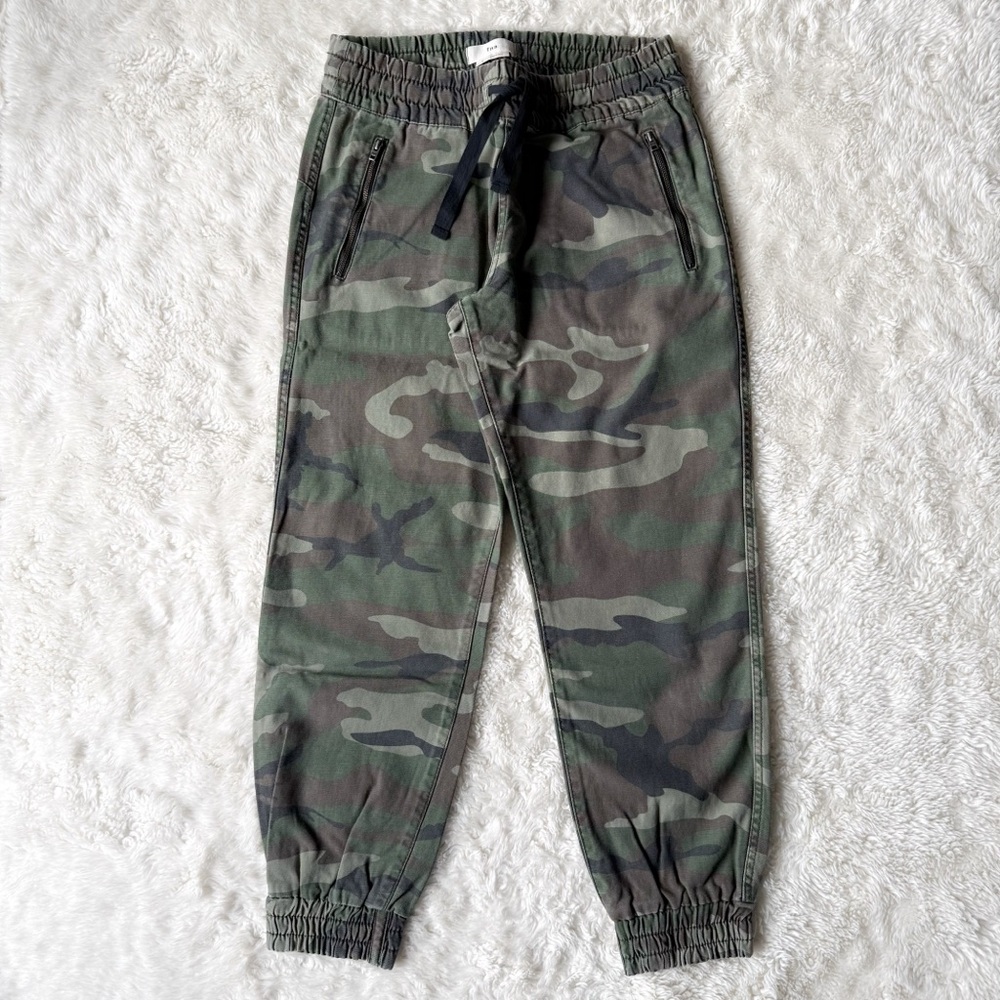 TNA Aritzia Woman Camo High Waist Cotton Jogger SMALL Grunge Utility Streetwear - Picture 2 of 9